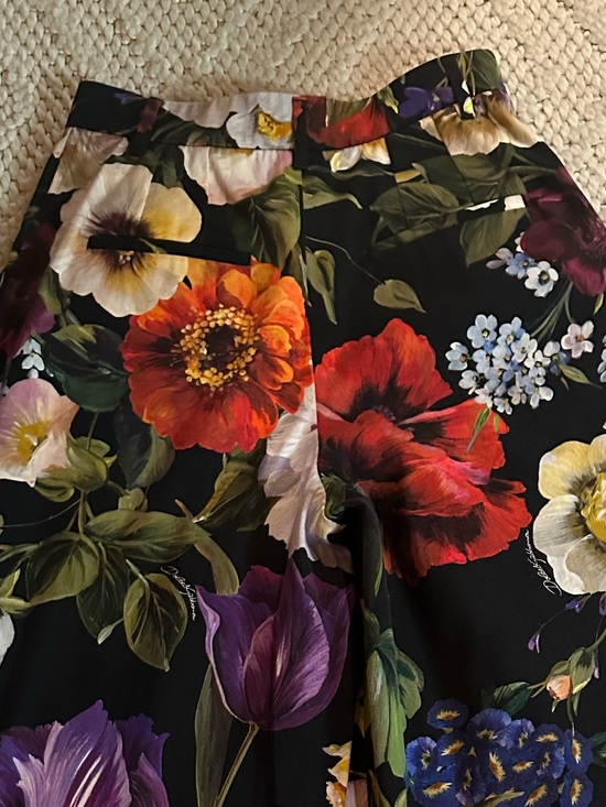 Dolce & Gabbana Pants - Dolce & Gabbana Black Floral-Trim Top with Multicolor Accents
